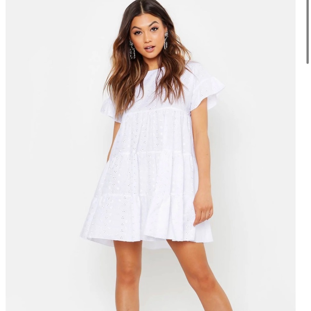 Pretty Little Thing White Smock Dress